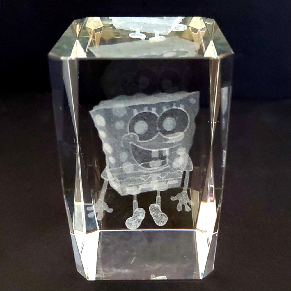 SPONGE BOB Squarepants Crystal Glass Block Paperweight Laser Etched Image Decor